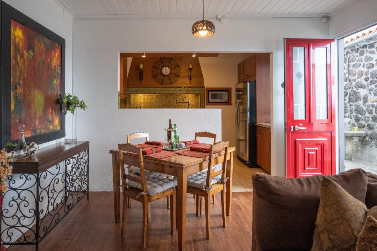 Quinta Pereirinha Farm - A Private 3 Bedroom Vacation Home, Close To Hiking W Ocean Views - Pico Island, Azores São Roque do Pico Buitenkant foto